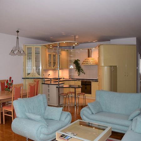 Dgm Apartment วอร์ซอ ภายนอก รูปภาพ