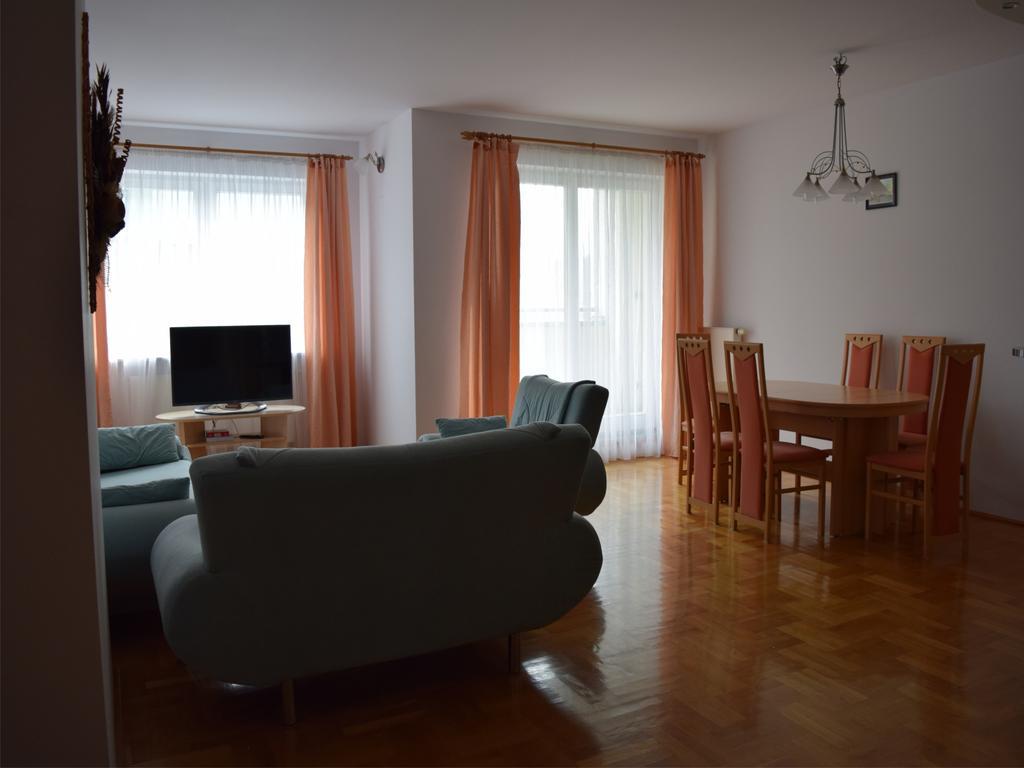 Dgm Apartment วอร์ซอ ภายนอก รูปภาพ